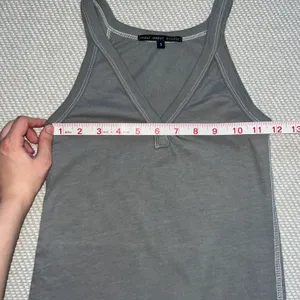 Truly Madly Deeply Urban Outfitters Long Contrast Trim Vneck Cotton Tank Top SzS thumbnail 5