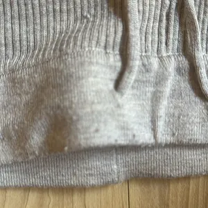 Gray Ribbed Leggings thumbnail 3