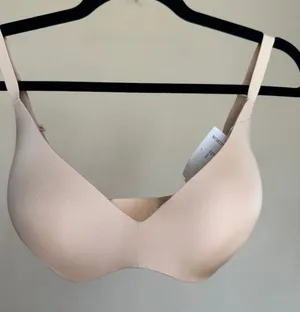 SKIMS Wireless Form Push-Up Plunge Bra‎ BR-WRL-1891Sand Size 32DDD thumbnail 1