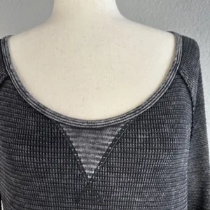 Soft Surroundings Tao Thermal Tunic Top Size‎ S Washed Black Button Pattern Cuff thumbnail 2