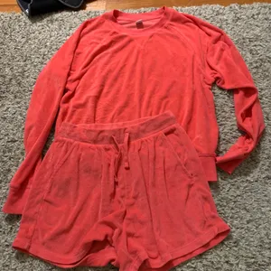 Old Navy Coral Matching Sweatshirt And Short Set Size Small thumbnail 1