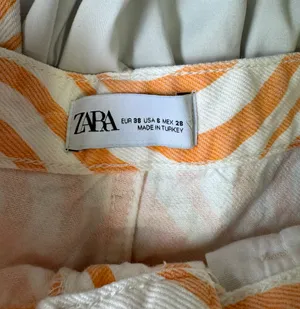 ZARA Wide Leg Jeans thumbnail 3