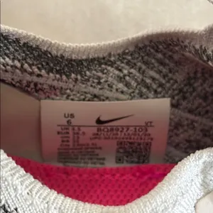 Nike Women's White and Pink Running Shoes thumbnail 5