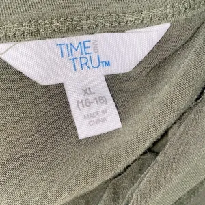 Time and Tru olive green super soft babydoll top size extra large 16-18 thumbnail 3