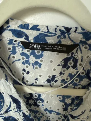 Zara White and Navy Blue Floral Eyelet Dress thumbnail 4