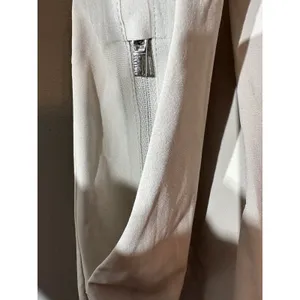 Athleta Women's Skyline Short II Paperbag Beige 530641‎ size 26 thumbnail 2