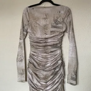 HOUSE‎ OF CB 'Lanetta' Pale Sage Print Maxi Dress NWOT size XS thumbnail 9