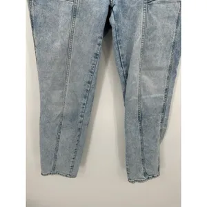 Universal Thread Jeans Womens 4/27 Light Wash High Rise Slim Straight Blue Denim thumbnail 3