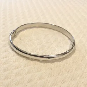 Sterling Silver Spring Closure Locking Clasp Closure Bangle Bracelet Silver thumbnail 7