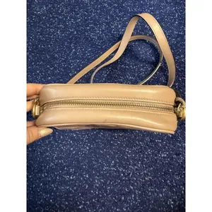 Gucci Crossbody Bag Womens Small Beige Leather GG Marmont Camera Made In Italy thumbnail 12