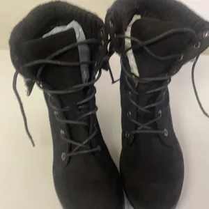 - Brash black lace up heel treaded boots with plaid trim size 7.5 thumbnail 13