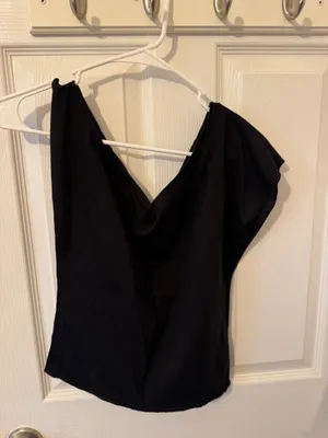 I ❤️ the 80’s off the shoulder top Black thumbnail 3