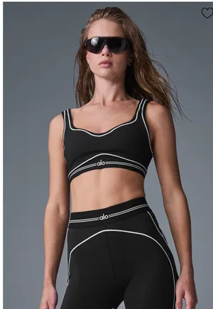 Alo Yoga Set thumbnail 2