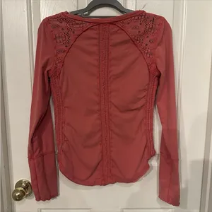 Free People Top Women's Crochet Lace Henley Long Sleeve Boho Sz M Coral Red thumbnail 7