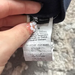 Women’s M Oakley navy hoodie thumbnail 4