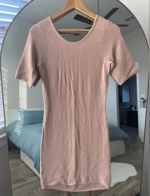 🛎️ Clearance Guess Rose Color Women Midi Dress Size L thumbnail 1