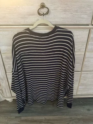 American Eagle Long Sleeve Striped Navy and White thumbnail 2