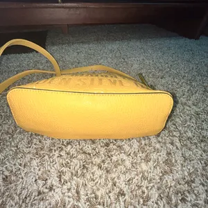 Steve Madden, yellow purse thumbnail 5