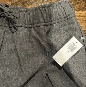 Old Navy Wide-Leg Pants thumbnail 2