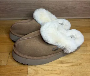 UGG Disquette Slippers - Size 10 thumbnail 1