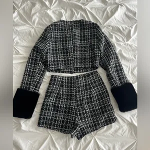 Chic Black and White Tweed Set thumbnail 3