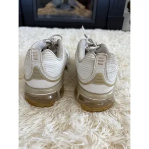 Nike Air VaporMax 2019 Women's Running Shoes White Gold CK9670-100 Size‎ US 8 thumbnail 6