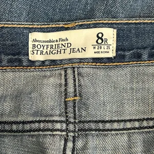Abercrombie Button Fly Boyfriend Jeans 8R | 90s Denim Model Off Duty thumbnail 8