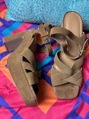 Splendid Brown Suede Crisscross Strap Heeled Sandals thumbnail 2