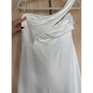 NWT Lulus Devoted to Fun Ivory One-Shoulder Sleeveless Jumpsuit Classy Chic XL thumbnail 4