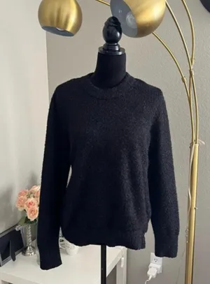 Calvin Klein Jeans Women’s Crew Neck Furry Pullover Sweater Black Size Large thumbnail 1