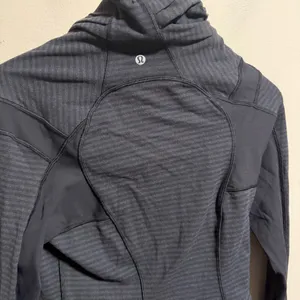 Lululemon Bhakti Yoga Jacket Luon Pique Black Dark Slate / Black- Size 6 thumbnail 6