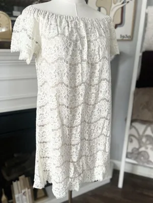 Love, Fire Off Shoulder Cream Lace Mini Dress Women’s Size Medium thumbnail 2