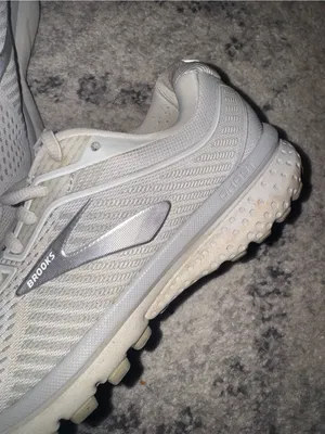 Brooks Ghost 12 Running Shoes thumbnail 2