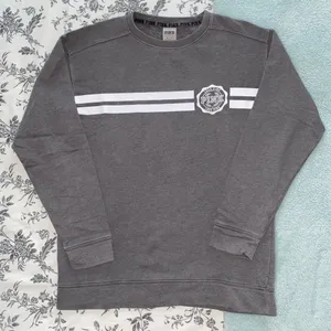 PINK Victoria’s Secret Gray Crewneck thumbnail 1
