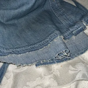 Universal Threads Blue Faded Button Down Raw Hem Belted Denim Casual Dress Small thumbnail 13