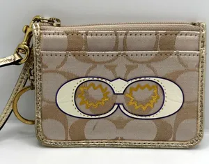 COACH Signature Canvas Coin purse ID holder Card Holder thumbnail 1