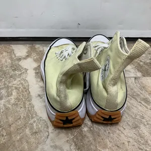 Converse Lemon Drop Women's Run Star Hike High Top Sneakers Sz 8 |A02132C thumbnail 3
