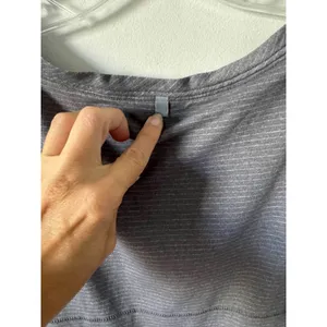 Lululemon Athletica Striped Running Reflector Short Sleeve T-Shirt Gray Size M/L thumbnail 6