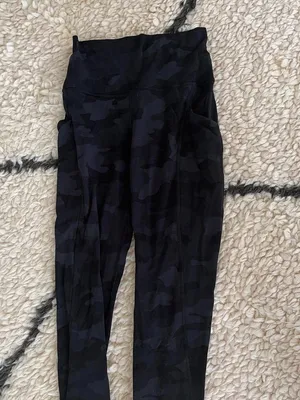 lululemon Align™ High-Rise Pant with Pockets 25" Camo Size 4 thumbnail 2