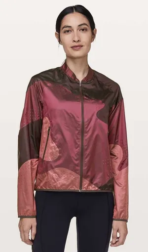 Lululemon Patch Game Jacket Redwood / Black Cherry / So Merlot Size 2 thumbnail 1