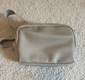 Maurice's Fanny pack thumbnail 1