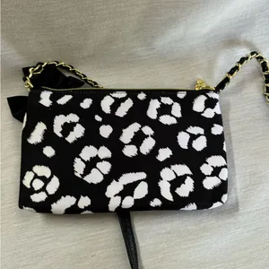 Betsey Johnson Black and White Shoulder Bag thumbnail 6