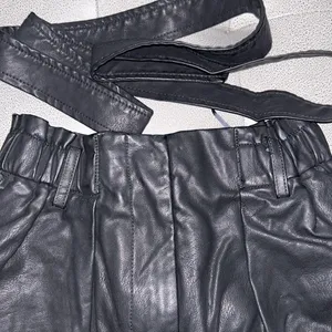 FRNCH NWT Faux Leather Belted Shorts thumbnail 4