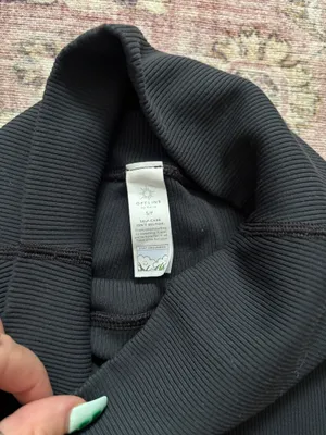 Aerie Ribbed Black Biker Shorts thumbnail 2