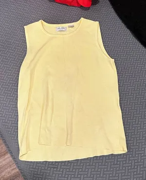 Laura Ashley yellow top thumbnail 1