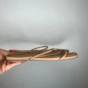 Steve Madden Lynley Flat Nude‎ Thong Strap Square Toe Sandal Flats Size 8.5 thumbnail 3