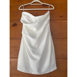 Lulus Festive Occasion White Ruched Strapless Bodycon Mini Dress Classy Size L thumbnail 4