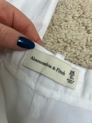 NWT Abercrombie Tailored Linen-Blend Wide Leg Pant SHORT thumbnail 3