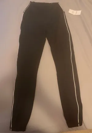 Gilly Hicks Leggings XS thumbnail 1
