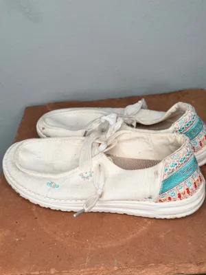 Hey Dude Shoes thumbnail 5